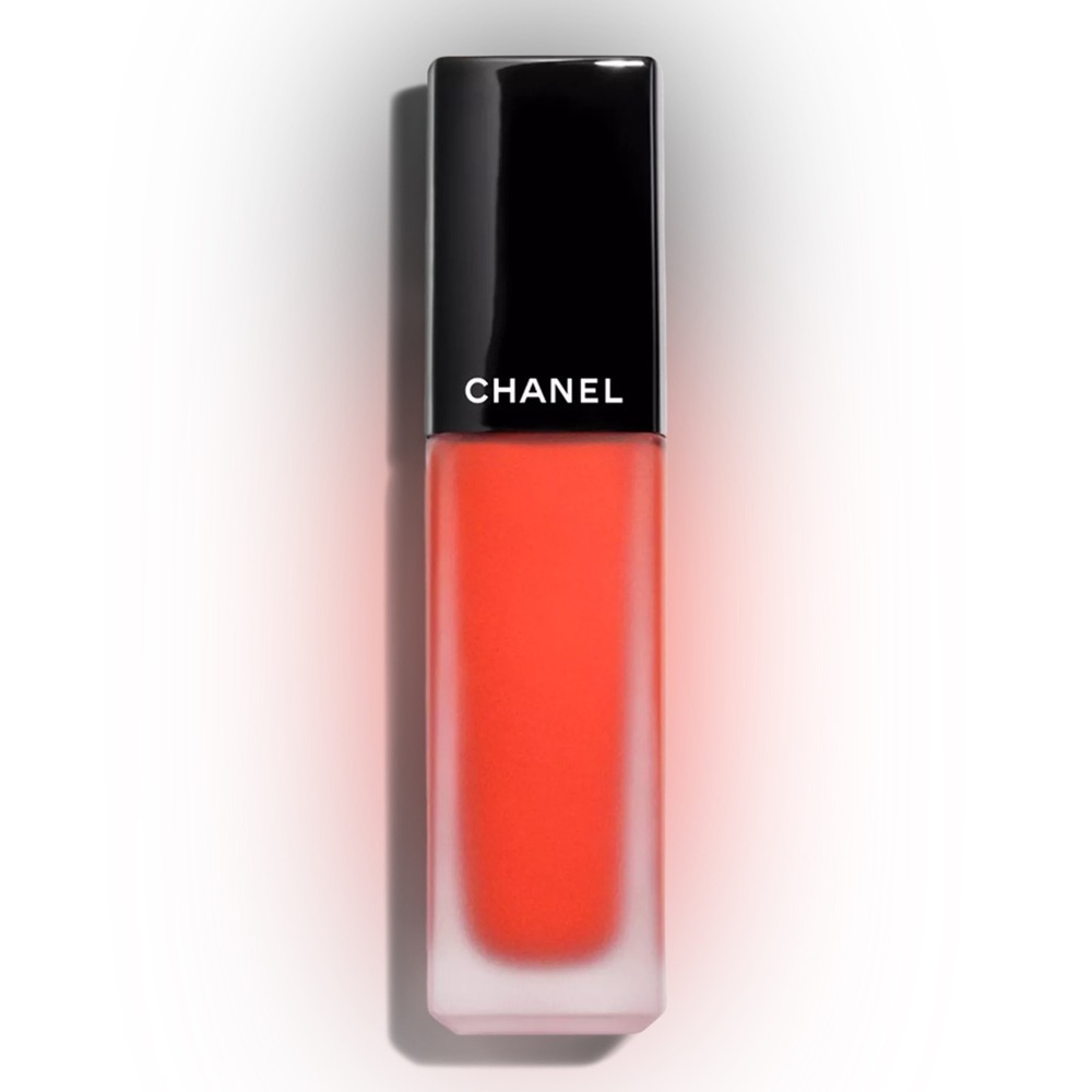 CHANEL Rouge Allure Liquid Velvet Lipstick - Vibrant Red